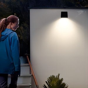 solar lamp